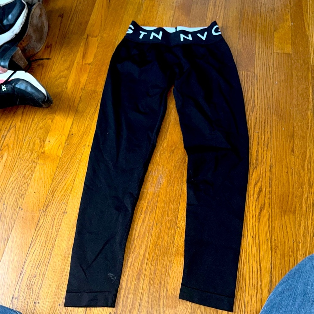 NVGTN Black leggings / Gym yoga pants. Size Medium. Tagless. Brand new.